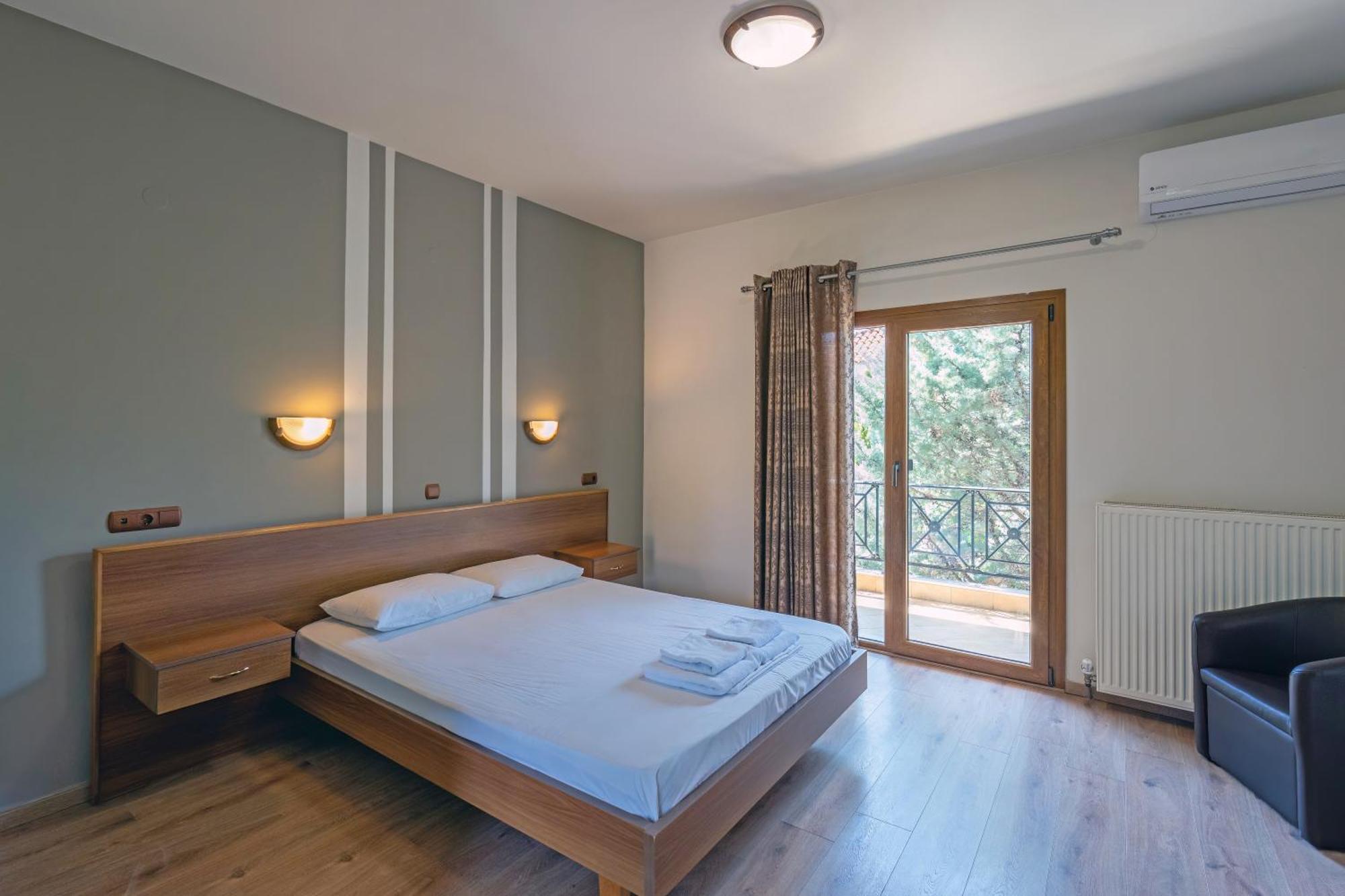 Hotel Agistro Ángistron Eksteriør bilde