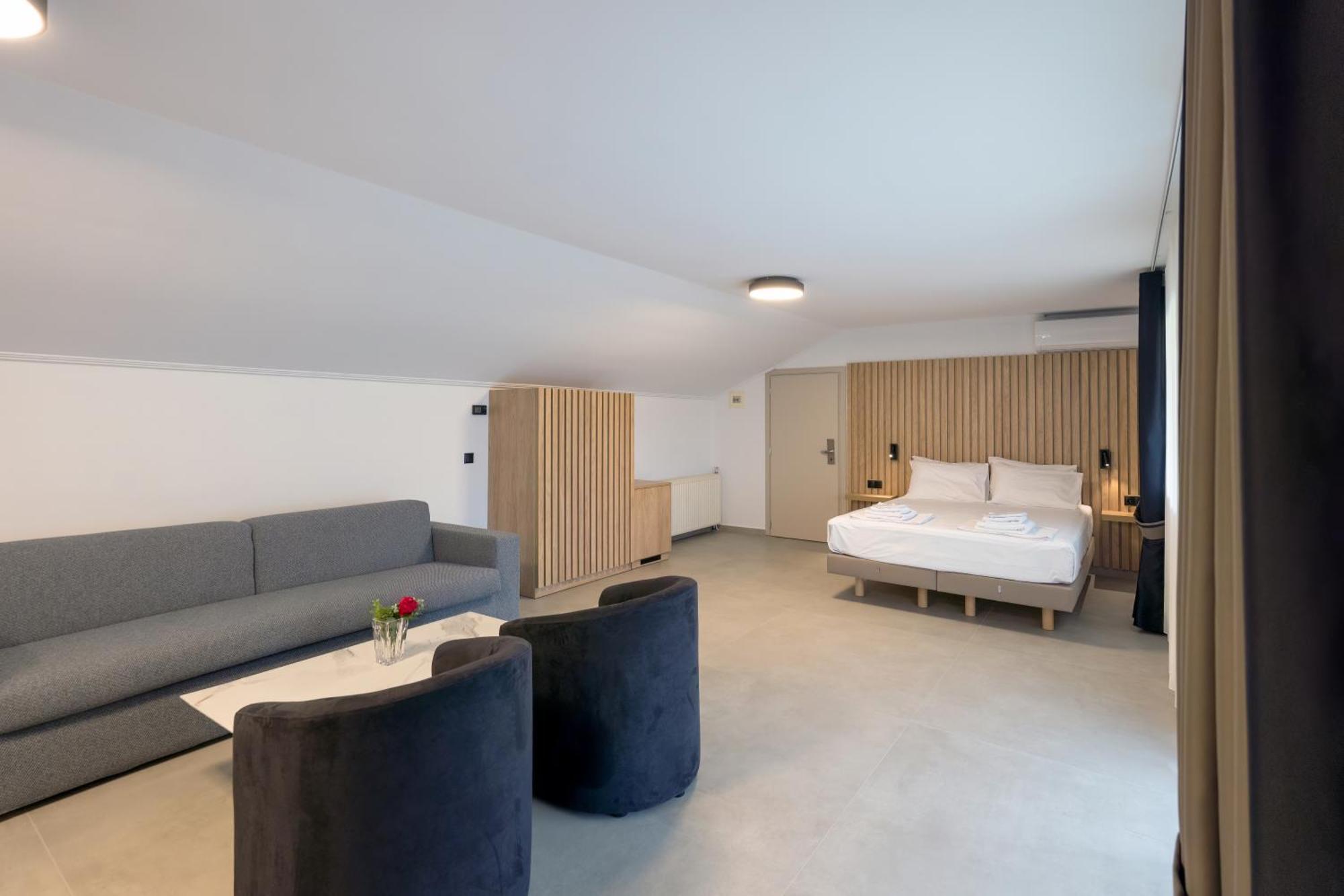 Hotel Agistro Ángistron Eksteriør bilde
