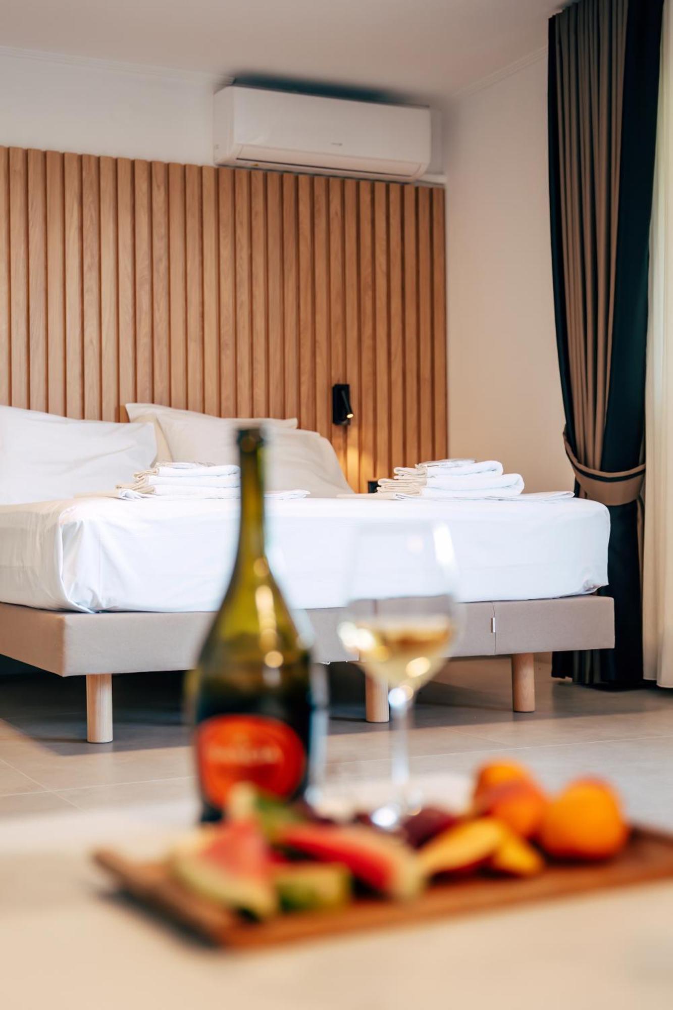Hotel Agistro Ángistron Eksteriør bilde