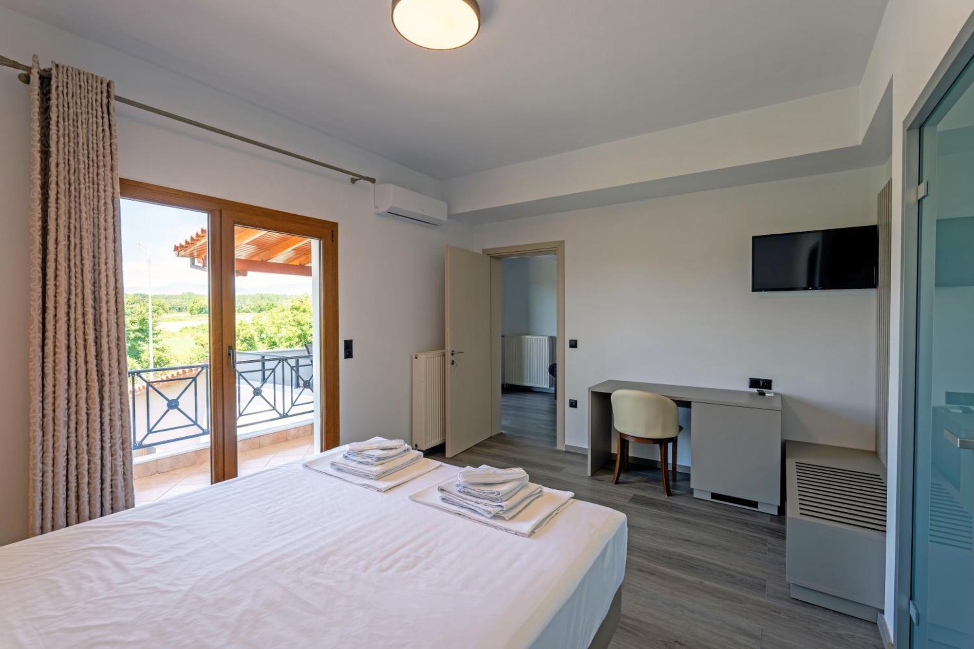 Hotel Agistro Ángistron Eksteriør bilde